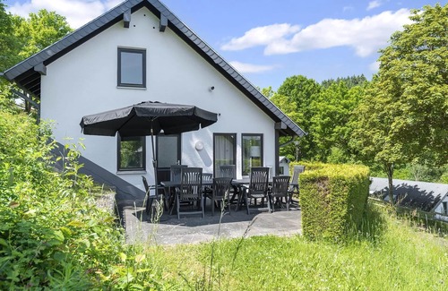 Krov House | Comfort 10-person bungalow in the holiday park Landal Mont Royal