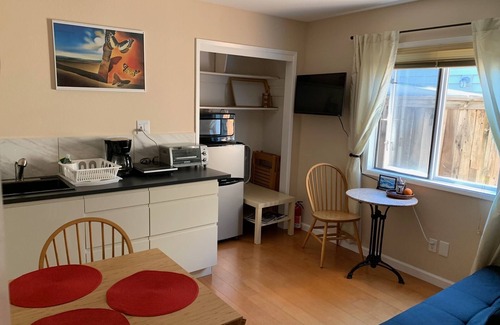 Davis Apartment | Comfort in Davis - for you and your pet !