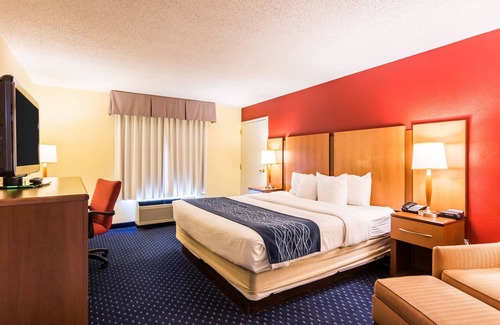 Clinton Hotel | Comfort Inn at Joint Base Andrews