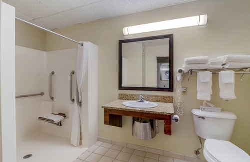 Bismarck Hotel | Comfort Inn Bismarck