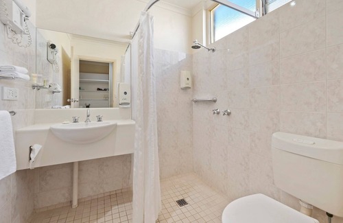 Devonport Hotel | Comfort Inn Devonport
