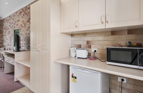 Kearneys Spring Hotel | Comfort Inn Glenfield