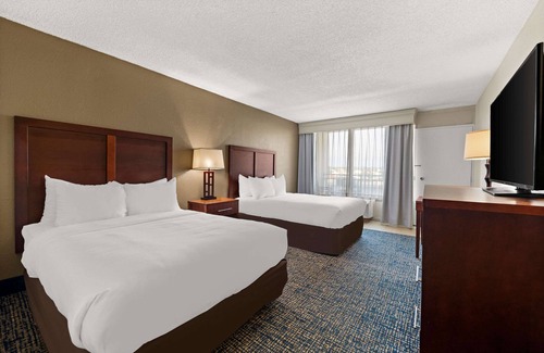 Kill Devil Hills Hotel | Comfort Inn On the Ocean