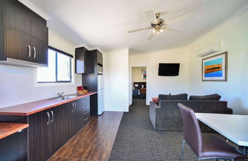 Port Augusta West Hotel | Comfort Inn & Suites Augusta Westside