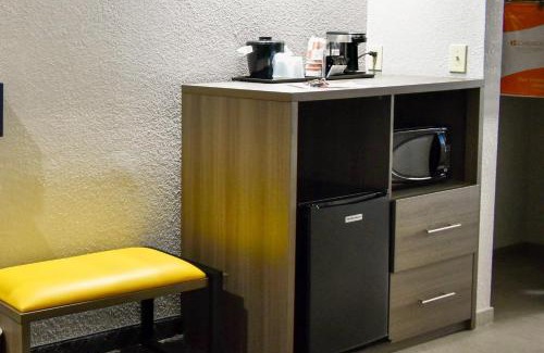 Cartersville Hotel | Comfort Inn & Suites Cartersville - Emerson Lake Point