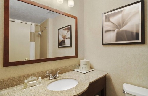 Columbus Hotel | Comfort Inn & Suites Columbus North