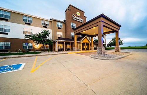 Independence Hotel | Comfort Inn & Suites Independence