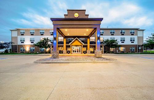 Independence Hotel | Comfort Inn & Suites Independence