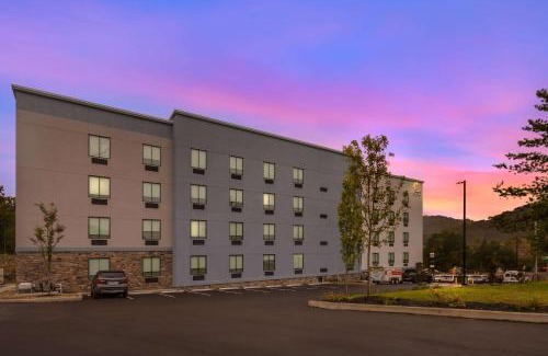 Bellevue Hotel | Comfort Inn & Suites Nashville