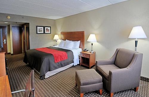 Raphine Hotel | Comfort Inn & Suites Raphine - Lexington near I-81 and I-64