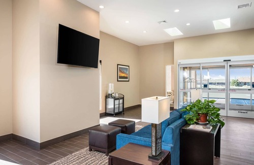 Tonopah Hotel | Comfort Inn Tonopah