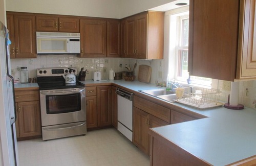 Islesboro House | Comfort & quiet on an island off the Maine Coast.