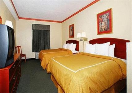 Anderson Hotel | Comfort Suites Anderson-Clemson
