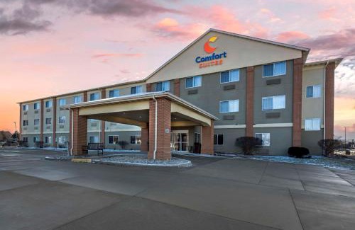 Normal Hotel | Comfort Suites Normal University area