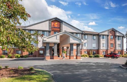 St. Charles Hotel | Comfort Suites St Charles-St Louis