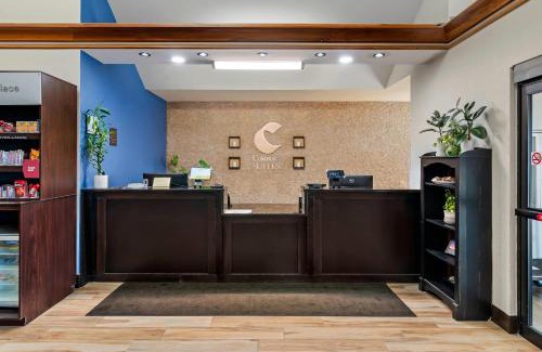 St. Charles Hotel | Comfort Suites St Charles-St Louis