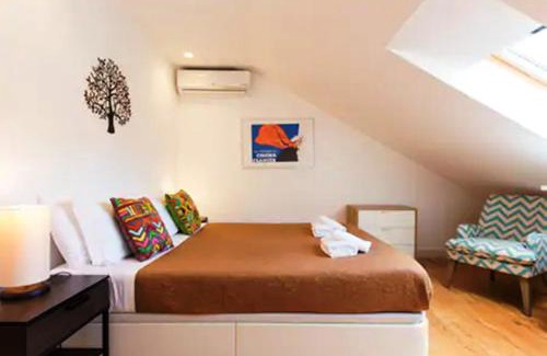 Sao Bento Apartment | Comfortable and Bright - Lisbon