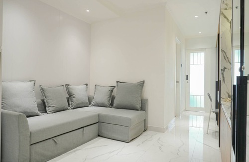 Kampung Bali Apartment | Comfortable and Simply 1BR at The Boulevard Apartment