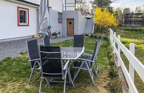 Halleforsnas Apartment | Comfortable apartment in the center of a cozy community.