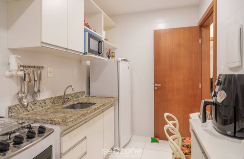 Itacimirim Apartment | Comfortable apt With Pool Near the Beach Vrl0002