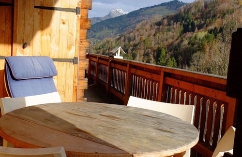 Les Clefs Ski Chalet | Comfortable chalet near resorts and Annecy