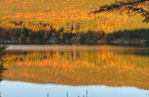 Forest Dale Cottage | Comfortable Family Friendly Cottage On Beautiful Fern Lake