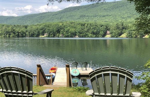 Forest Dale Cottage | Comfortable Family Friendly Cottage On Beautiful Fern Lake