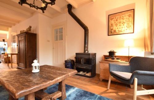 Bergen House | Comfortable Holiday Home in Bergen near Forest