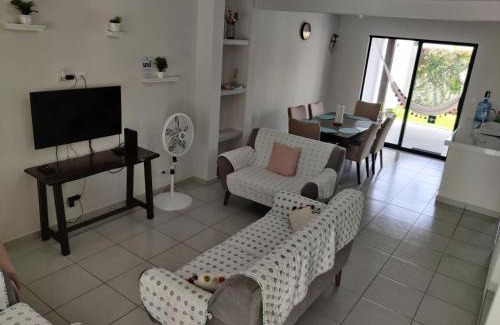 Puerto Barillas Apartment | Comfortable house in Residencial San Andrés