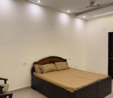 Kharar Apartment | Comfortable & peaceful