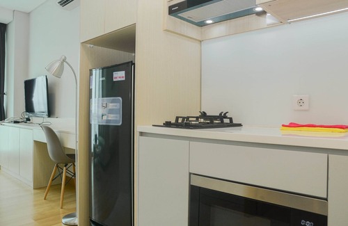 Central Jakarta Apartment | Comfortable Studio Room at Capitol Suites Apartment