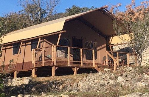 Lodeve Cabin | Comfortable tent, full nature on exceptional site, 10 mins from Lac Salagou