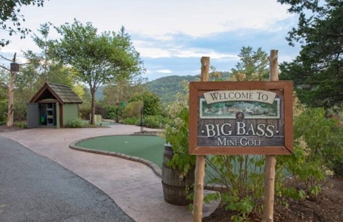 Big Cedars Condo | Comfortable Wilderness Club at Big Cedar, 2 Bedroom Combined Lodge