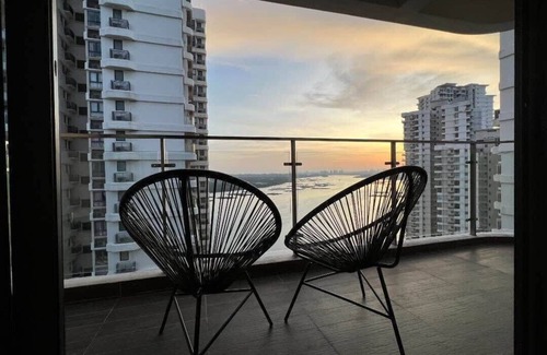 Johor Bahru Apartment | Comfy 3BR Apt in Danga Bay, Free Parking, Sea View