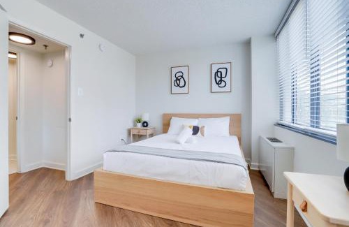 Pentagon City Apartment | Comfy Apt All-In Like Home!