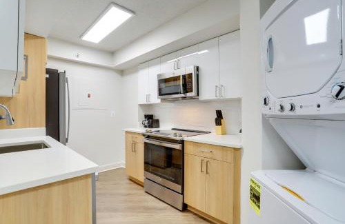 Pentagon City Apartment | Comfy Apt All-In Like Home!