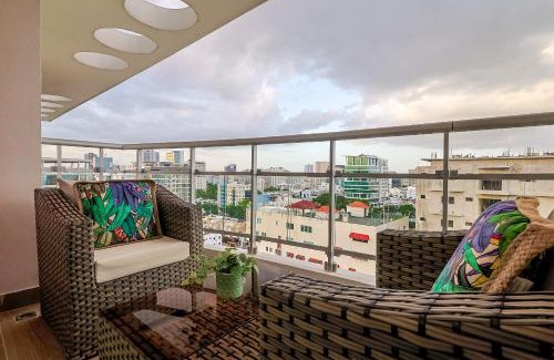 Evaristo Morales Apartment | Comfy City Center 1BR Condo