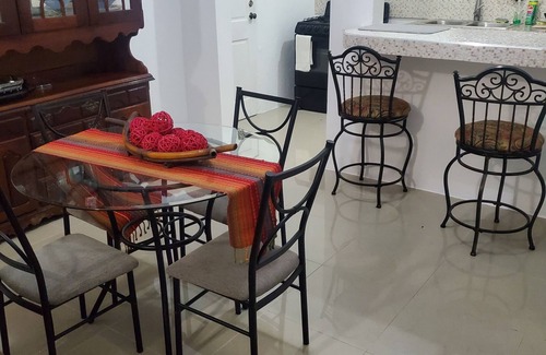 Port Antonio House | Comfy Guest Rooms