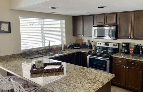 Woodridge House | Comfy Home with Sparkling Pool