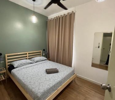 Kajang Apartment | COMFY SKY SUITE Free Wifi & Netflix