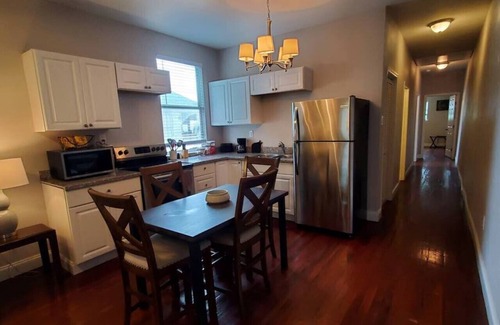 Holy Cross District Apartment | Comfy St Claude 2 Bedroom