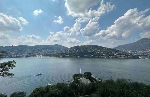 Como Apartment | Como Lake View AC and Garage