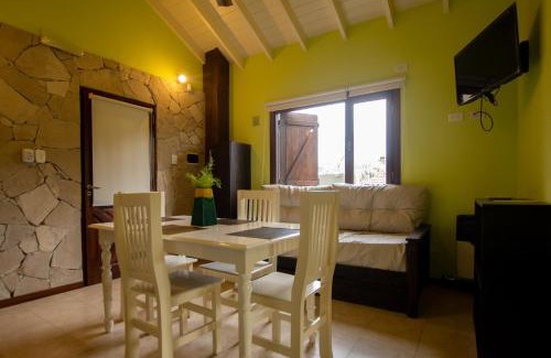 Villa Gesell Apartment | Complejo La Austriaca, piscina climatizada y parrilla!