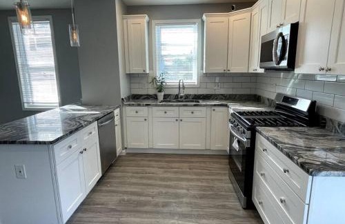 Downtown Baltimore House | completely remodeled 4 bedrooms 2.5 baths