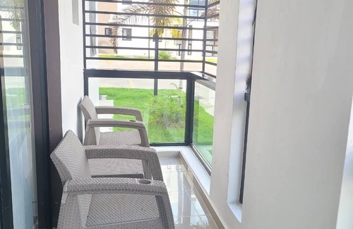 Santiago de los Caballeros Apartment | Con piscina y cama king