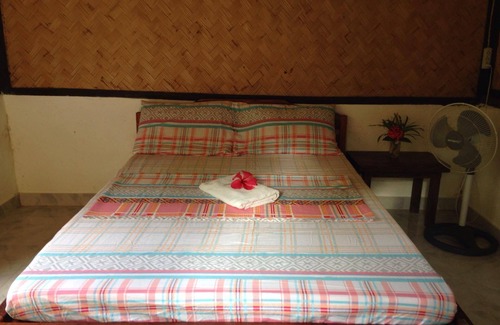 Busuanga Hotel | Concepcion Divers Lodge Hut 2
