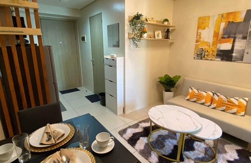 Sampaloc Condo | Condo near Mall of Asia MOA 15 min to NAIA