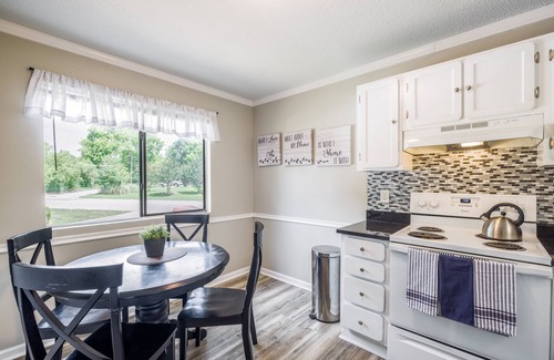 Rock Hill Condo | Condo Suite(15) | 4 Bed 2 Bath | Sleeps 12