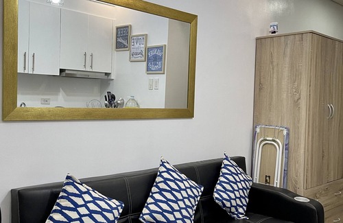 Pasay Condo | Condo Unit With Balcony in Manila