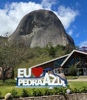 Pedra Azul Apartment | Conecta Flats - De frente para Pedra Azul